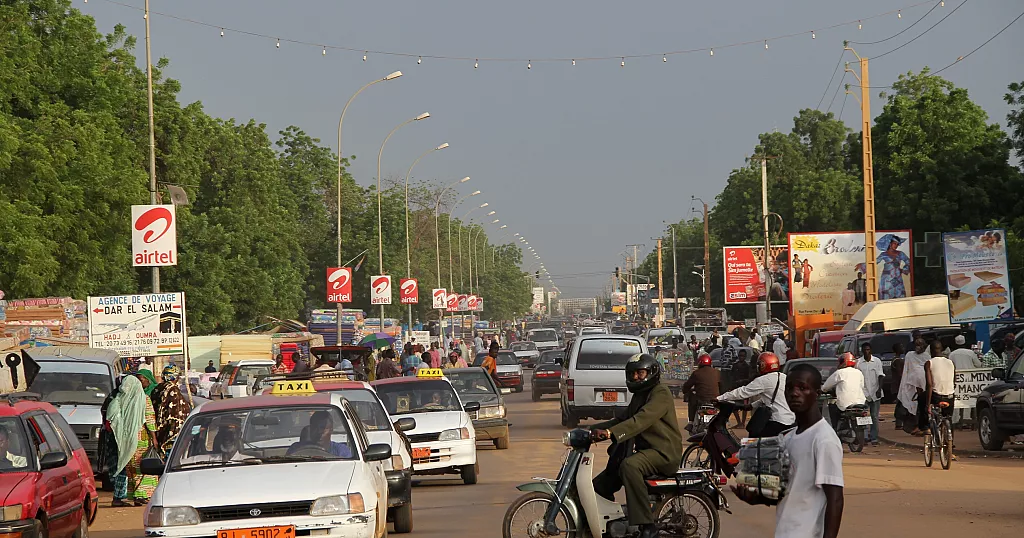 Niger : trois ans après, la fermeture de la frontière avec le Bénin accélère la redéfinition des routes commerciales